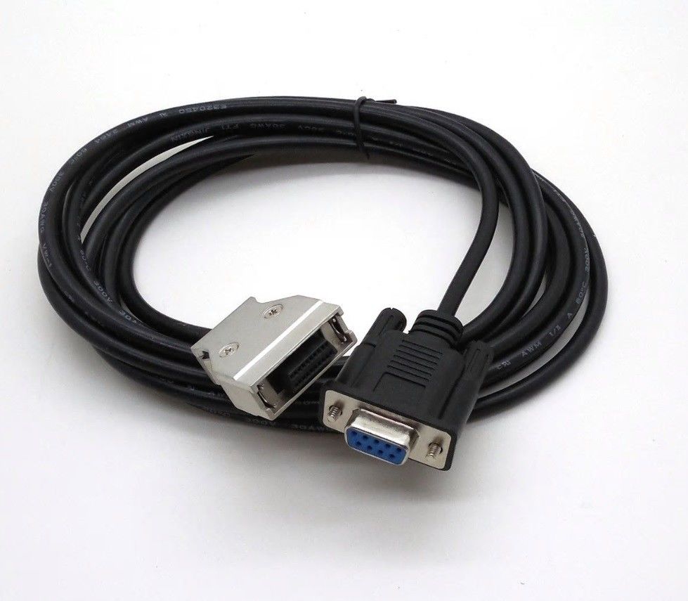 CQM1-CIF02 Plc Programlama Kablosu Omron Uyumludur.
